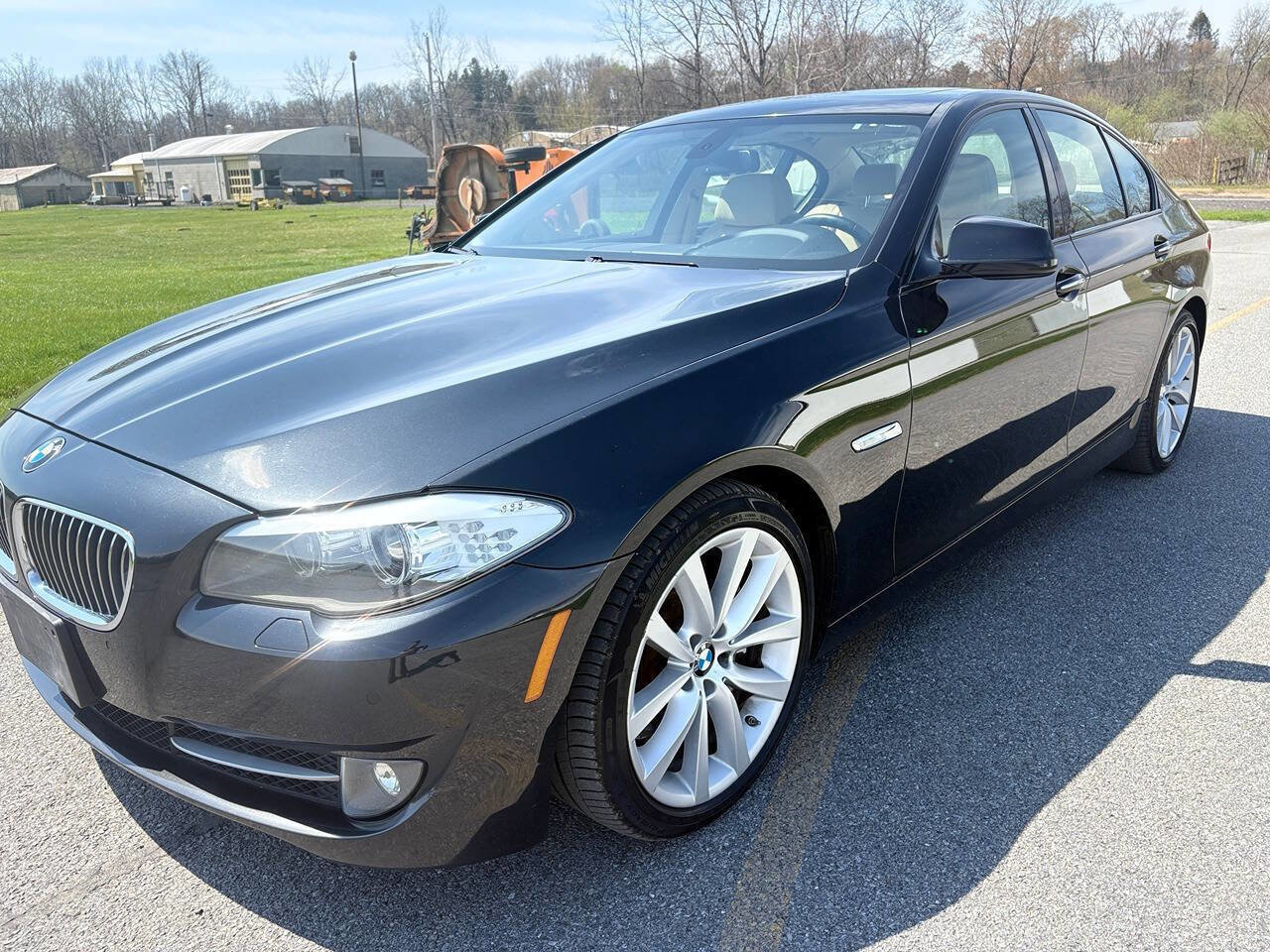 Used 2011 BMW 535i Sedan RWD image 3