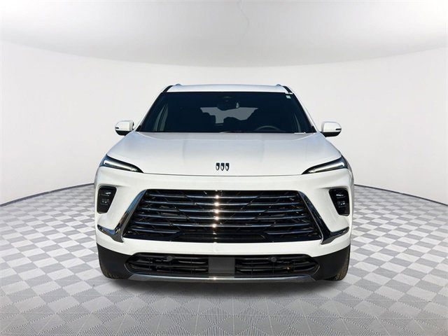 Used 2025 Buick Enclave Preferred image 2