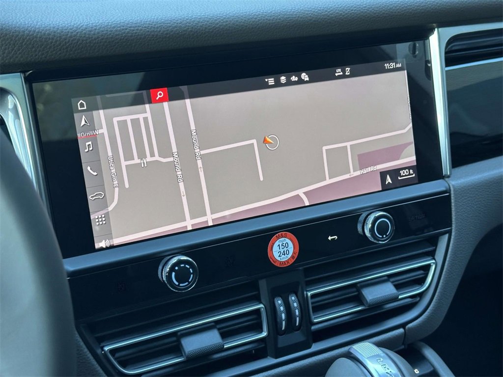 New 2026 Porsche Macan S image 25