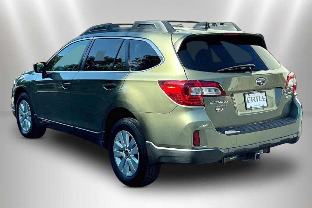 Used 2016 Subaru Outback 2.5i Premium w/ Protection Package #1 AWD/4WD image 4