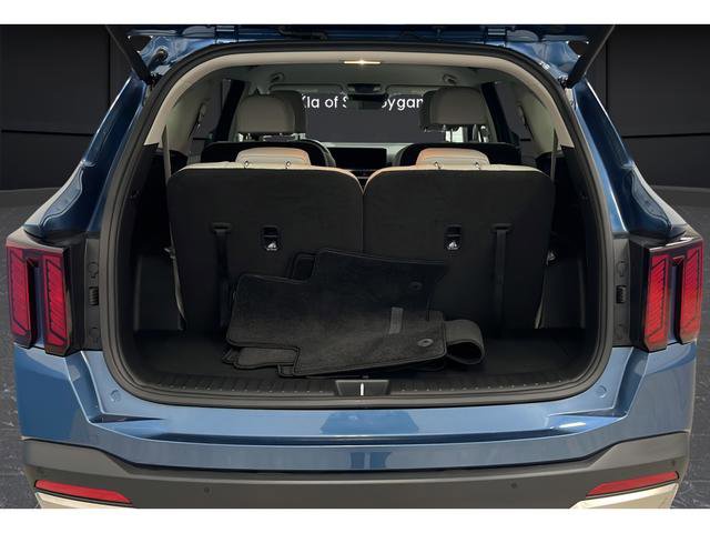 Used 2025 Kia Sorento EX image 40