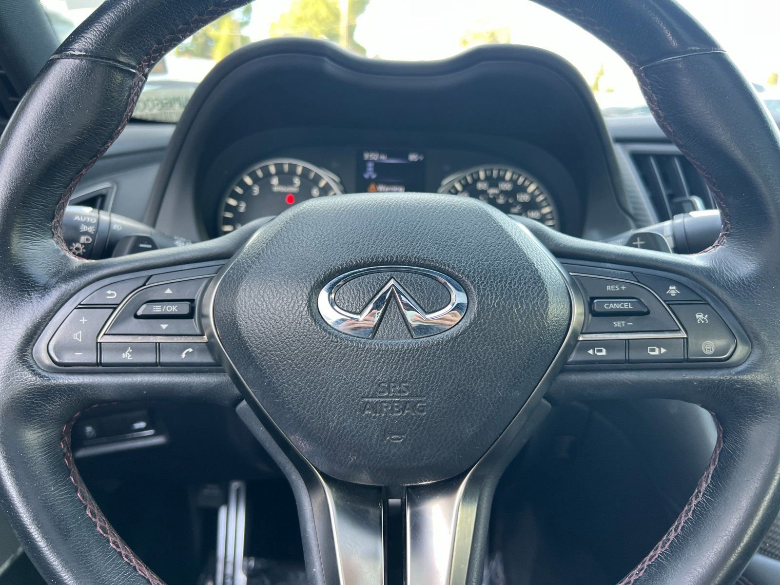 Used 2022 INFINITI Q60 Red Sport 400 w/ Carbon Fiber Package image 24