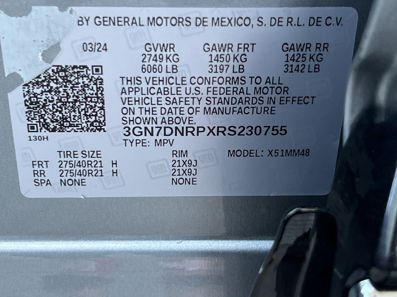 Certified 2024 Chevrolet Equinox EV RS FWD image 35