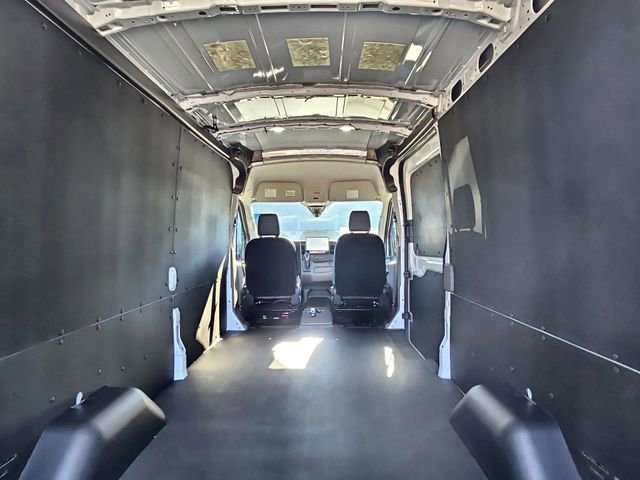 New 2026 Ford Transit 250 148 Medium Roof w/ Load Area Protection Package image 15