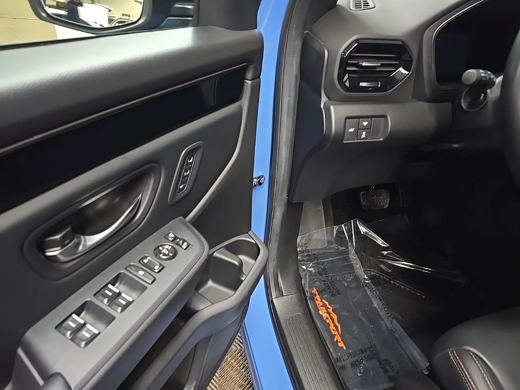 Used 2023 Honda Pilot TrailSport image 28