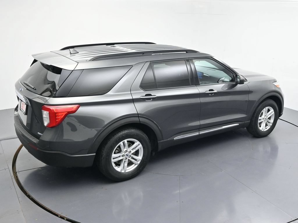 Used 2020 Ford Explorer XLT w/ Comfort Package AWD/4WD image 5