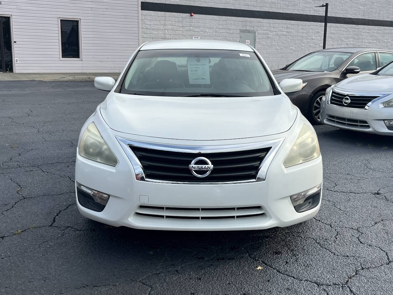 Used 2013 Nissan Altima 2.5 S FWD image 3