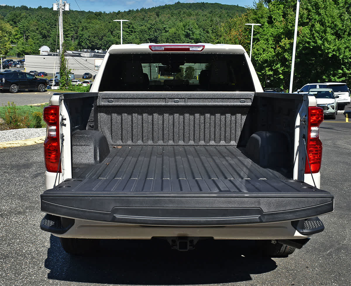 New 2026 Chevrolet Silverado 1500 Custom w/ Turbomax Blackout Package AWD/4WD image 7