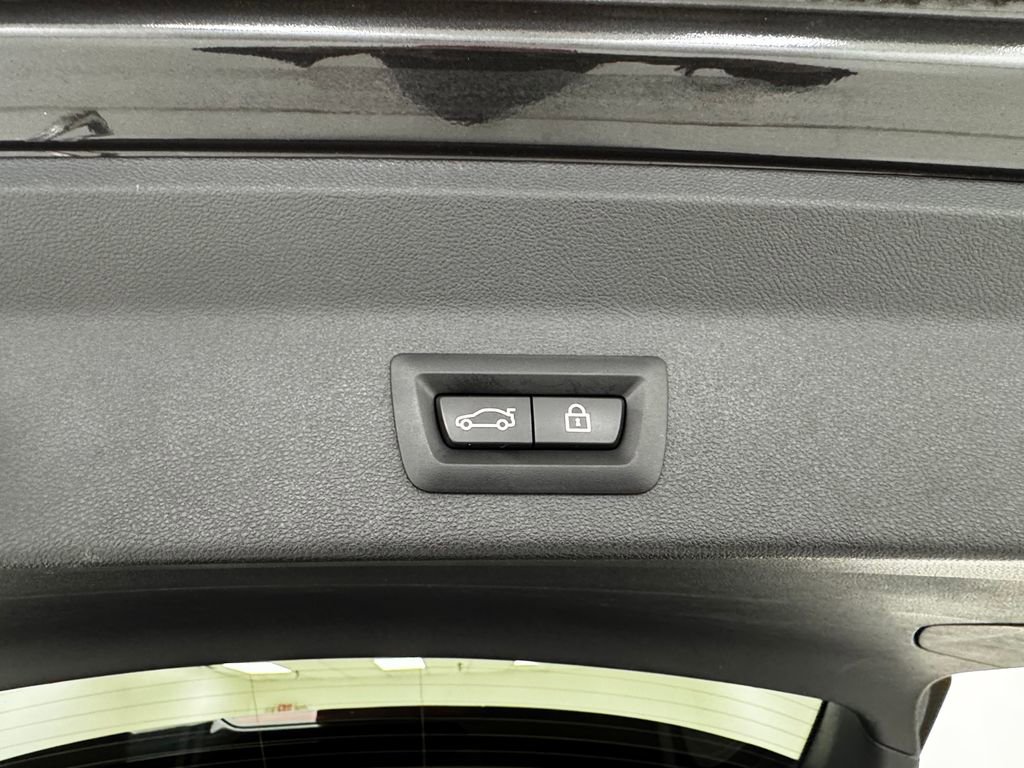 Used 2021 BMW X3 xDrive30i w/ M Sport Package image 39