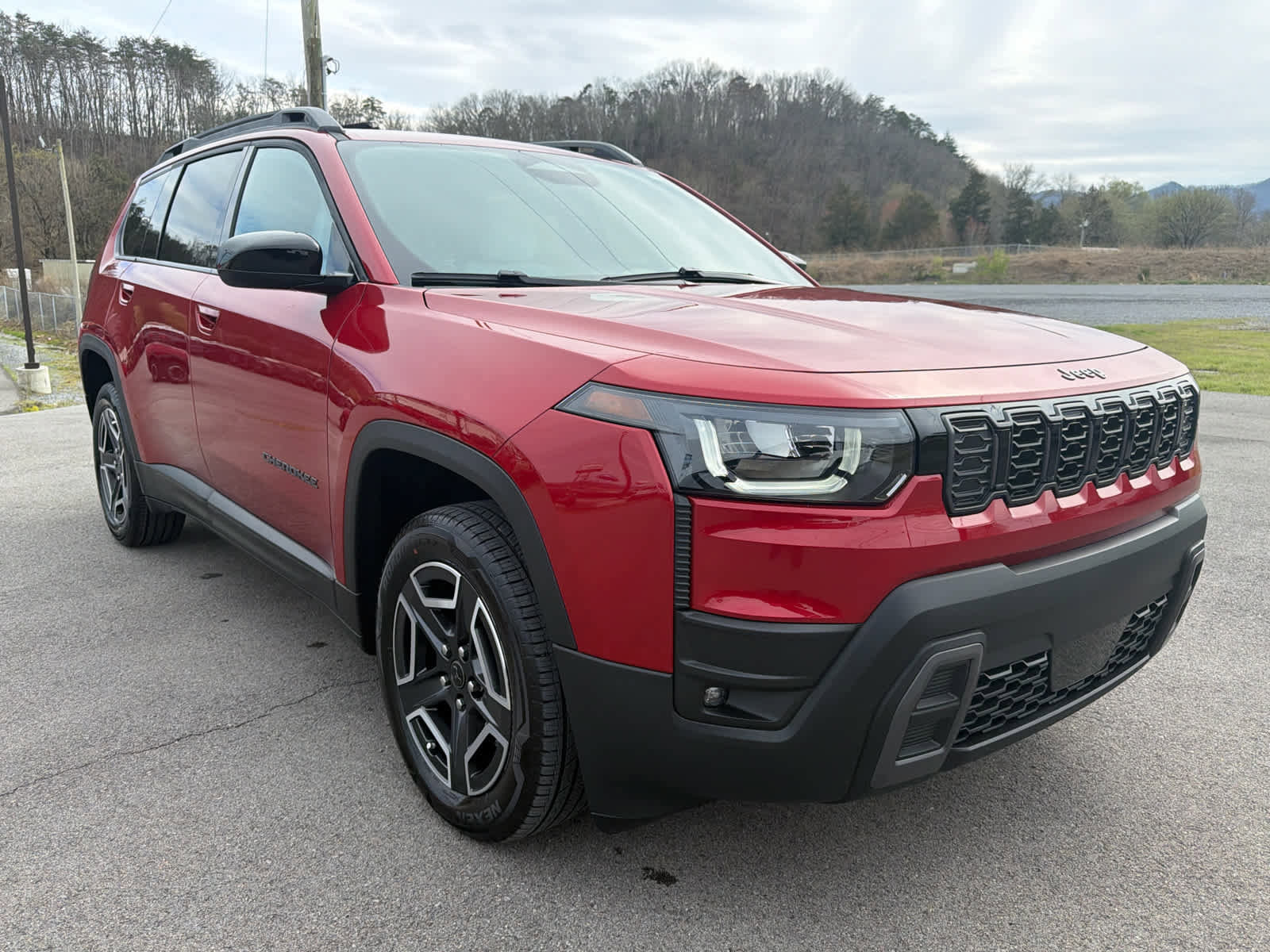 New 2026 Jeep Cherokee Laredo AWD/4WD image 1