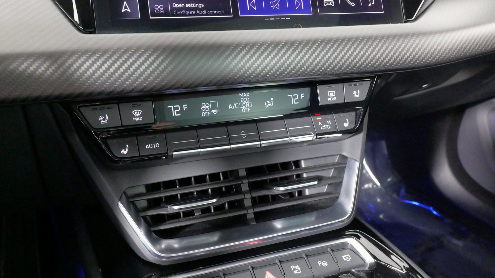 Used 2024 Audi RS e-tron GT w/ Carbon Performance Package image 58