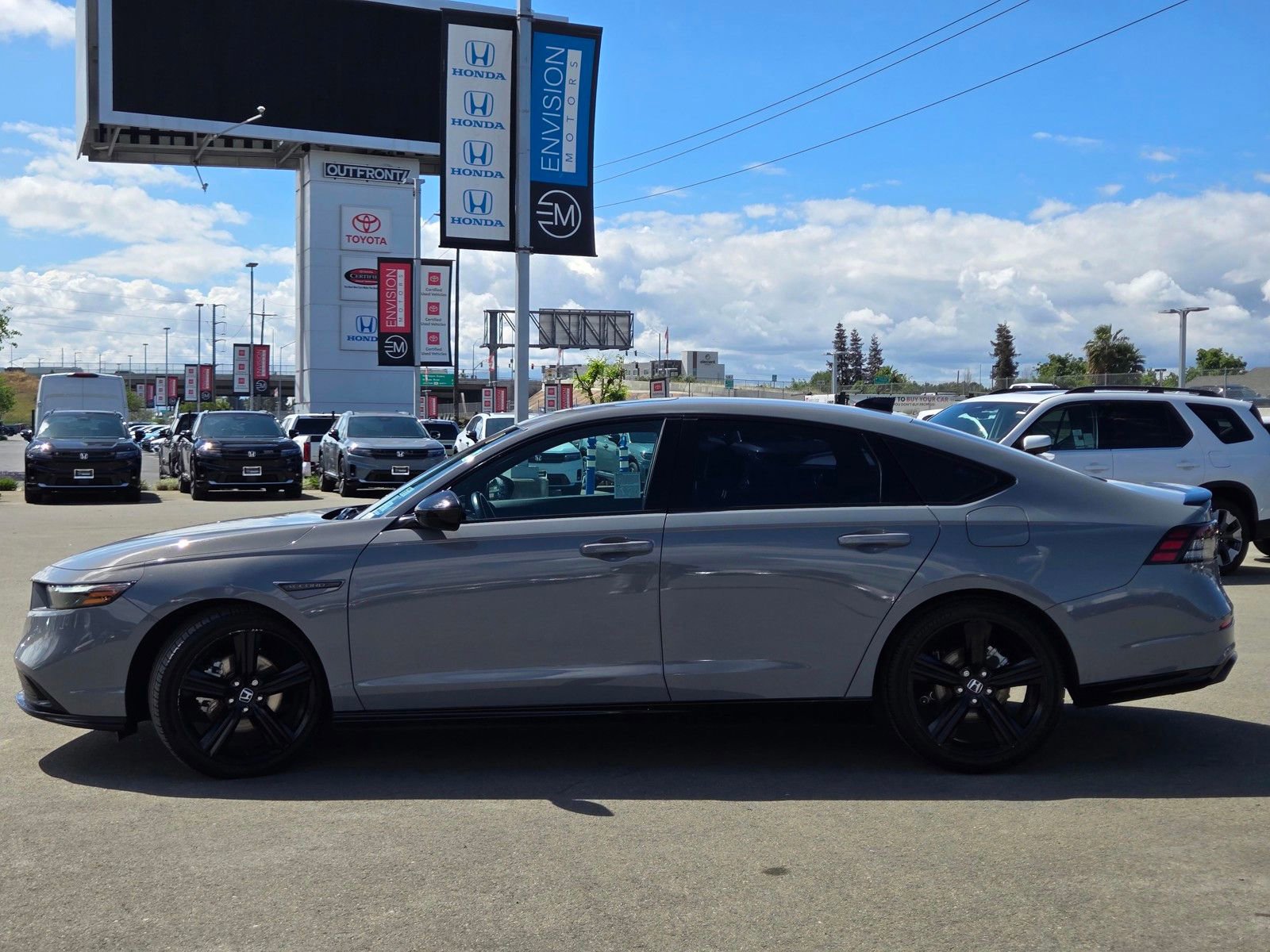 Used 2024 Honda Accord Sport image 4