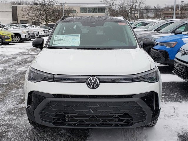New 2026 Volkswagen Taos SE image 5