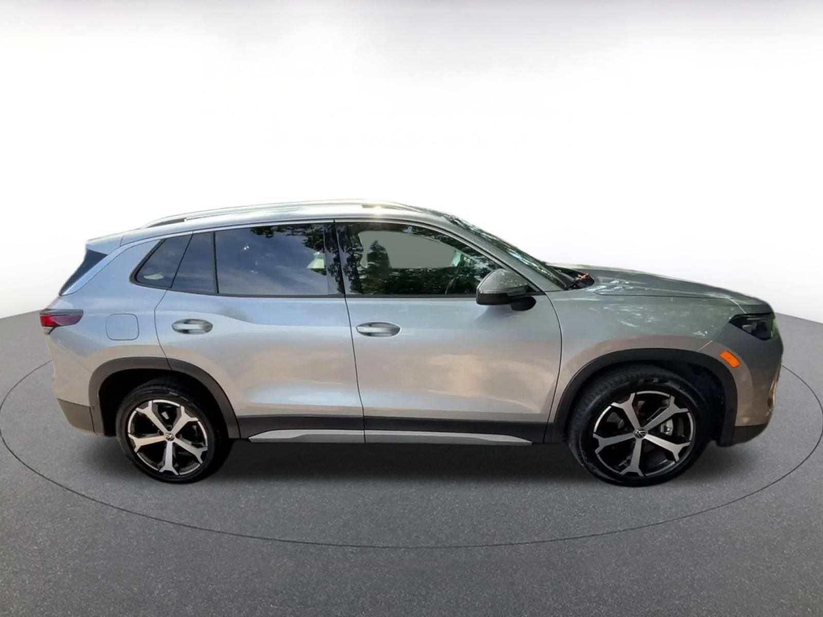 Used 2025 Chevrolet Equinox LT FWD image 15