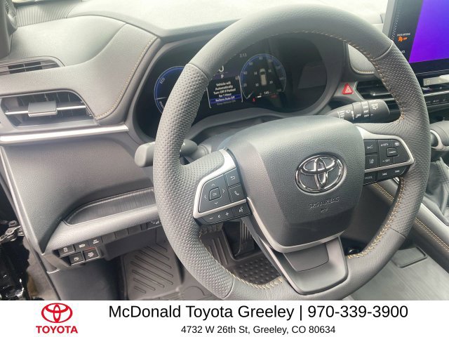New 2026 Toyota Sienna XLE Woodland Edition AWD/4WD image 14