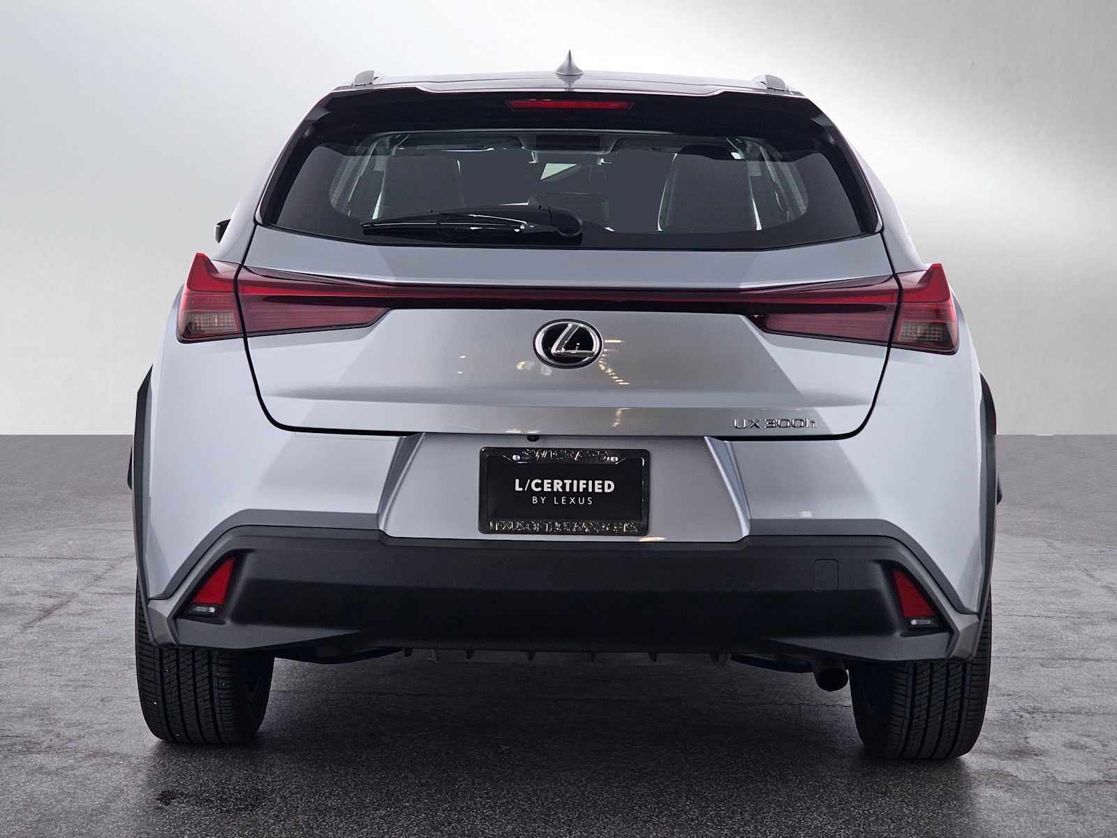 Certified 2025 Lexus UX 300h UX300h w/ Accessory Package (Z2) image 4