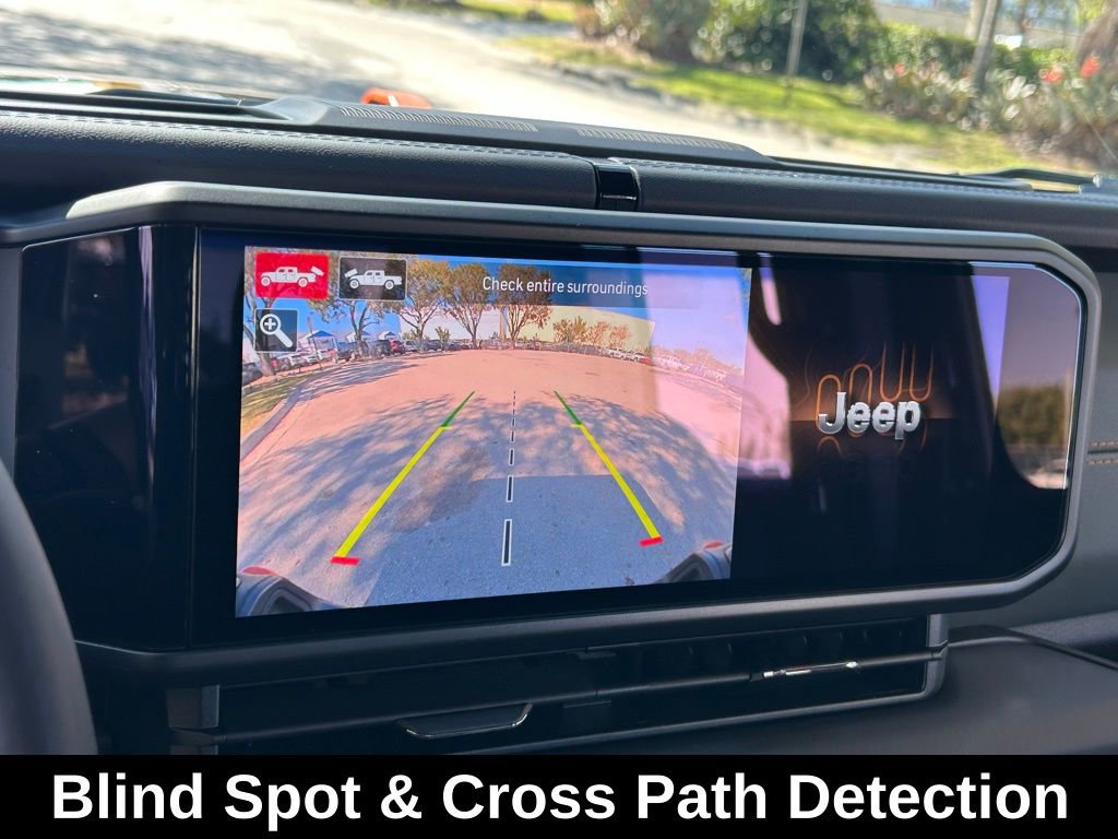 Used 2025 Jeep Gladiator Mojave image 23