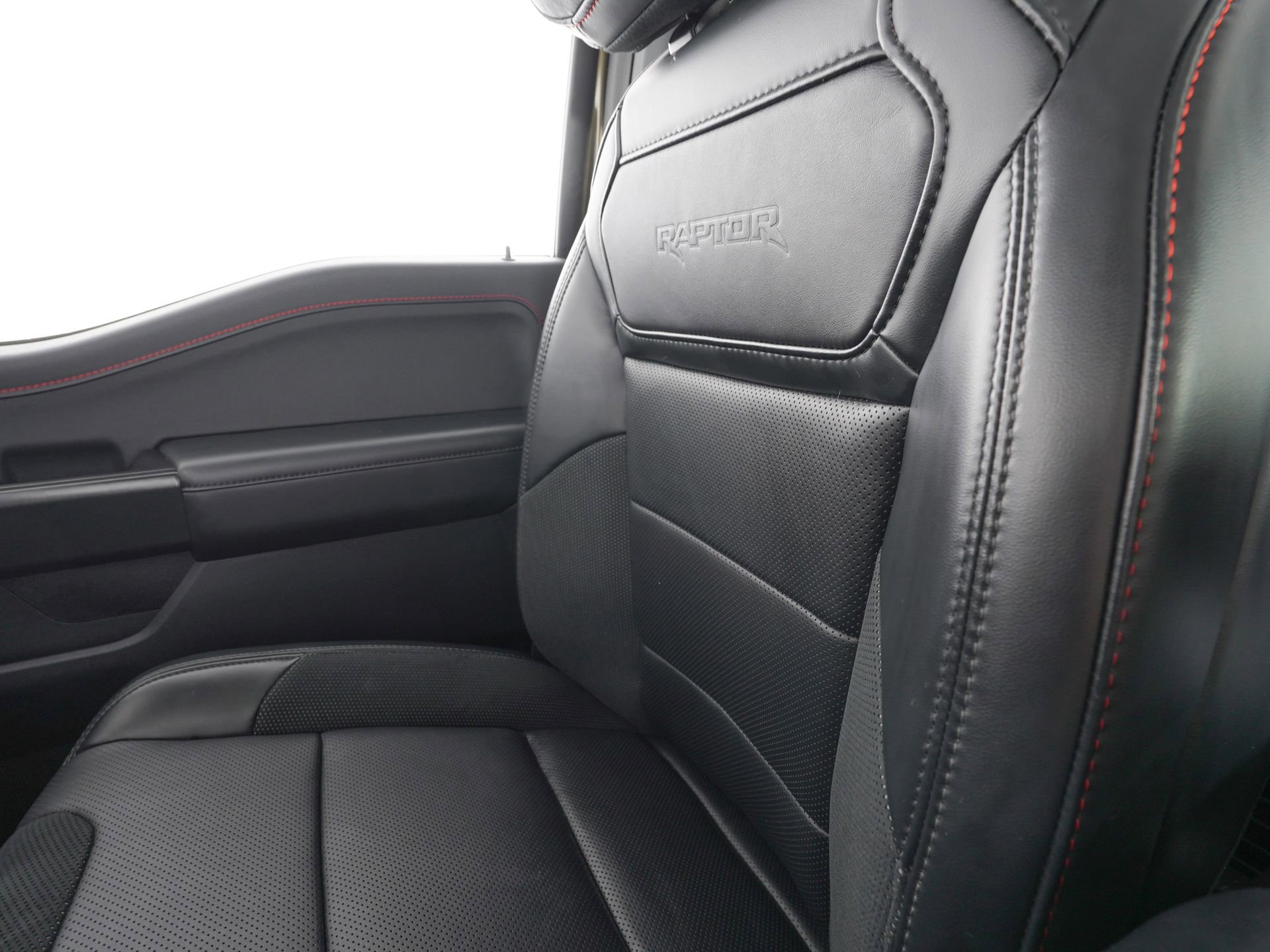 Used 2024 Ford F150 Raptor image 29