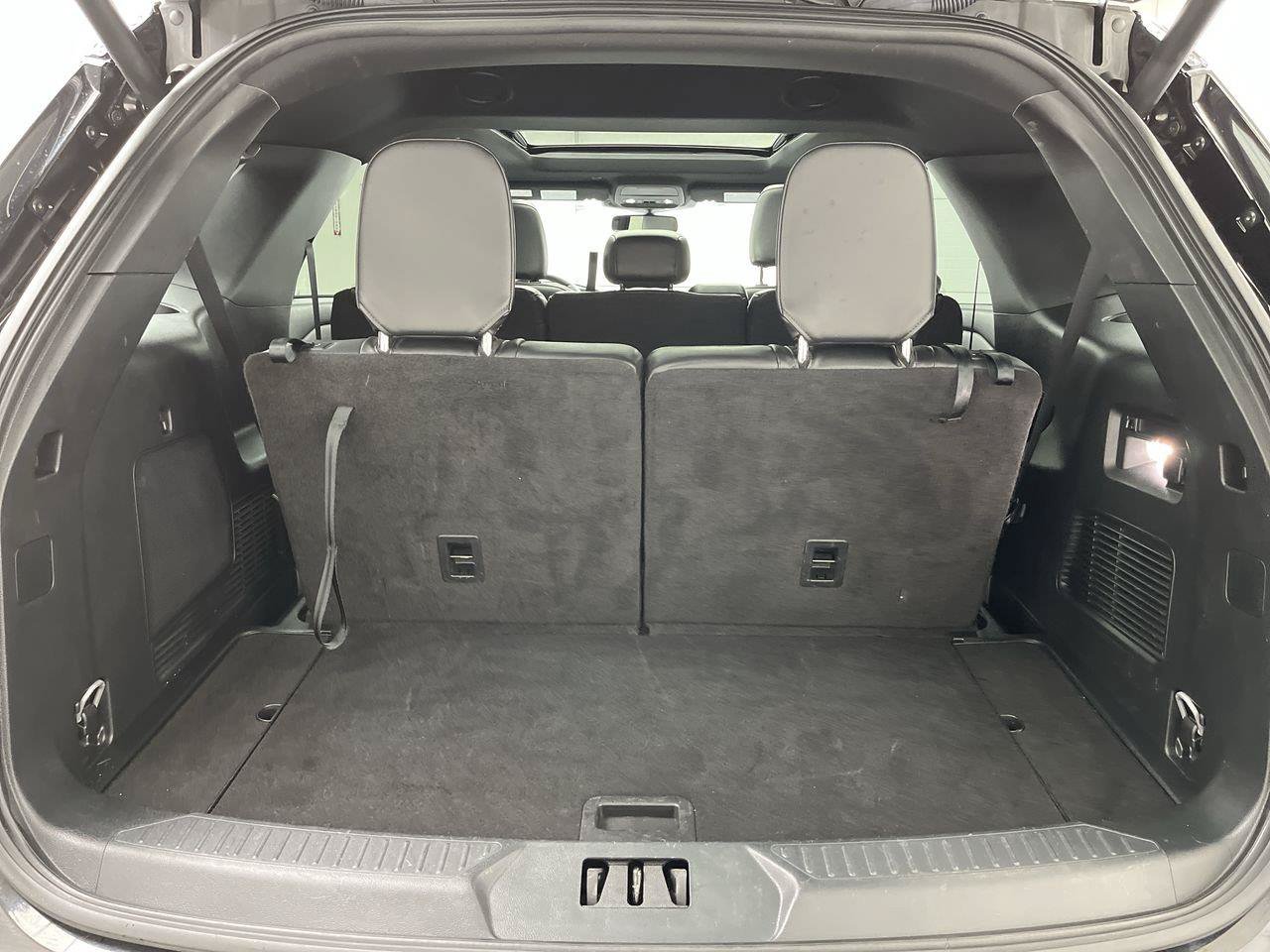 Certified 2023 Ford Explorer ST-Line w/ Class IV Trailer Tow Package AWD/4WD image 34