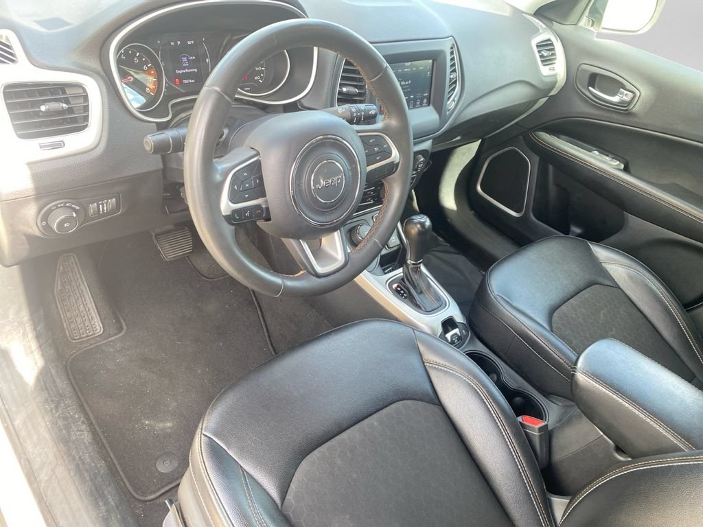 Used 2021 Jeep Compass Latitude AWD/4WD image 32