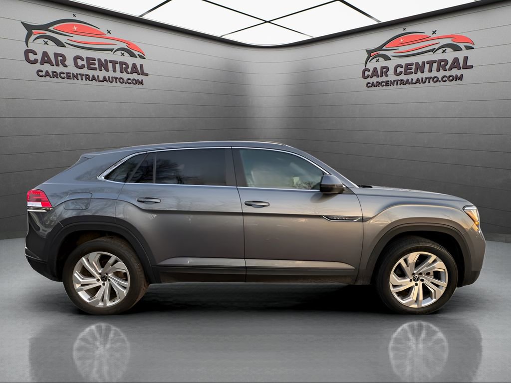 Used 2021 Volkswagen Atlas Cross Sport SEL image 6
