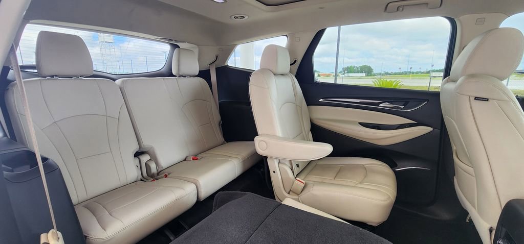 Used 2024 Buick Enclave Essence w/ Experience Buick Package FWD image 26