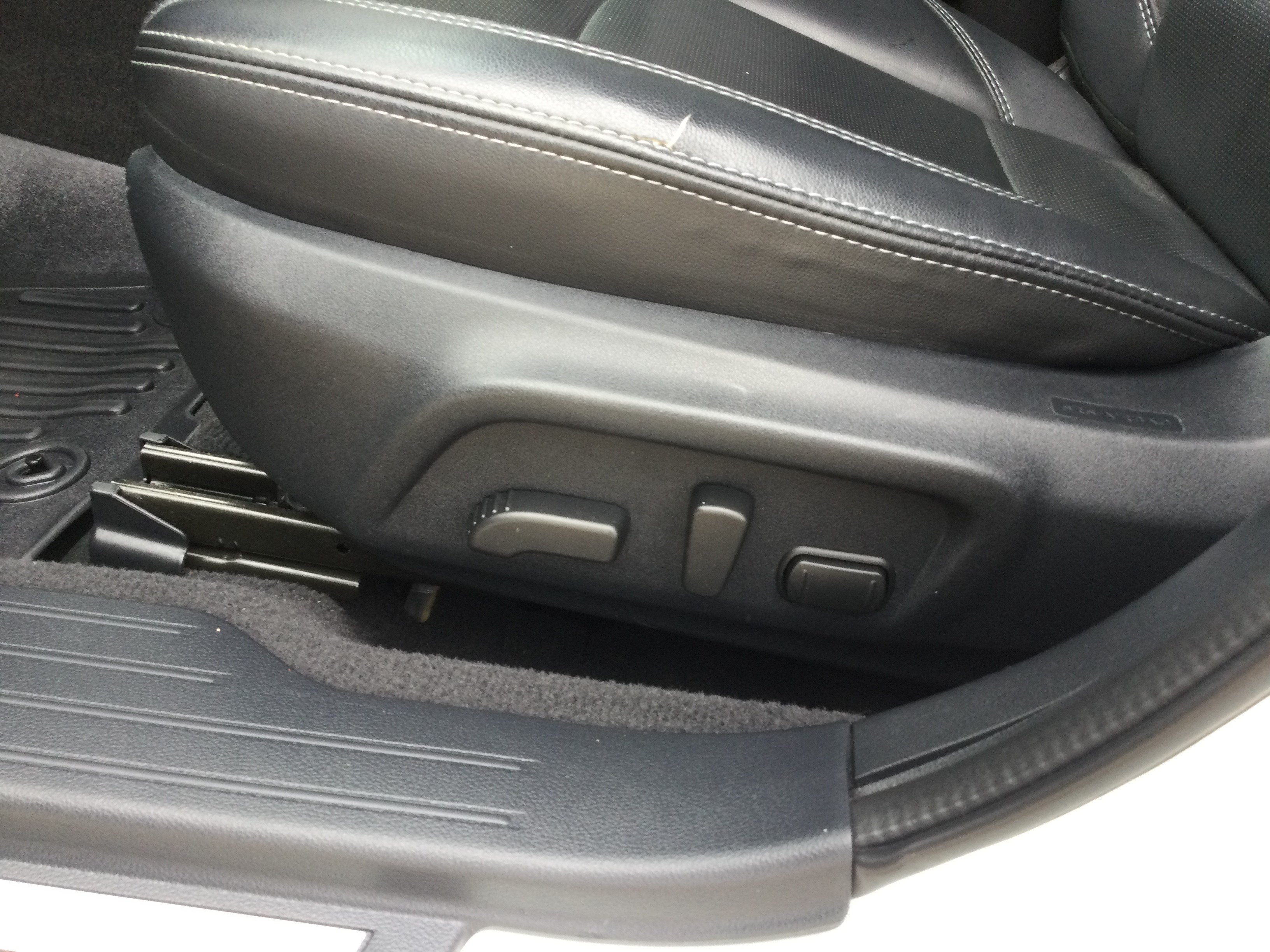 Used 2019 Subaru Outback 2.5i Limited AWD/4WD image 9