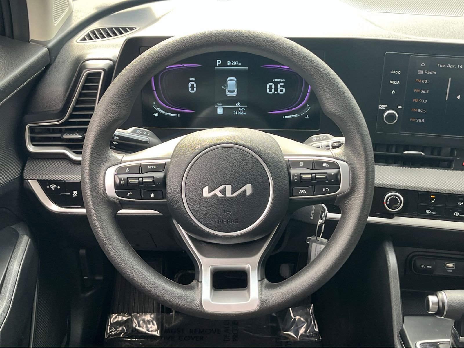 Used 2025 Kia Sportage LX FWD image 28