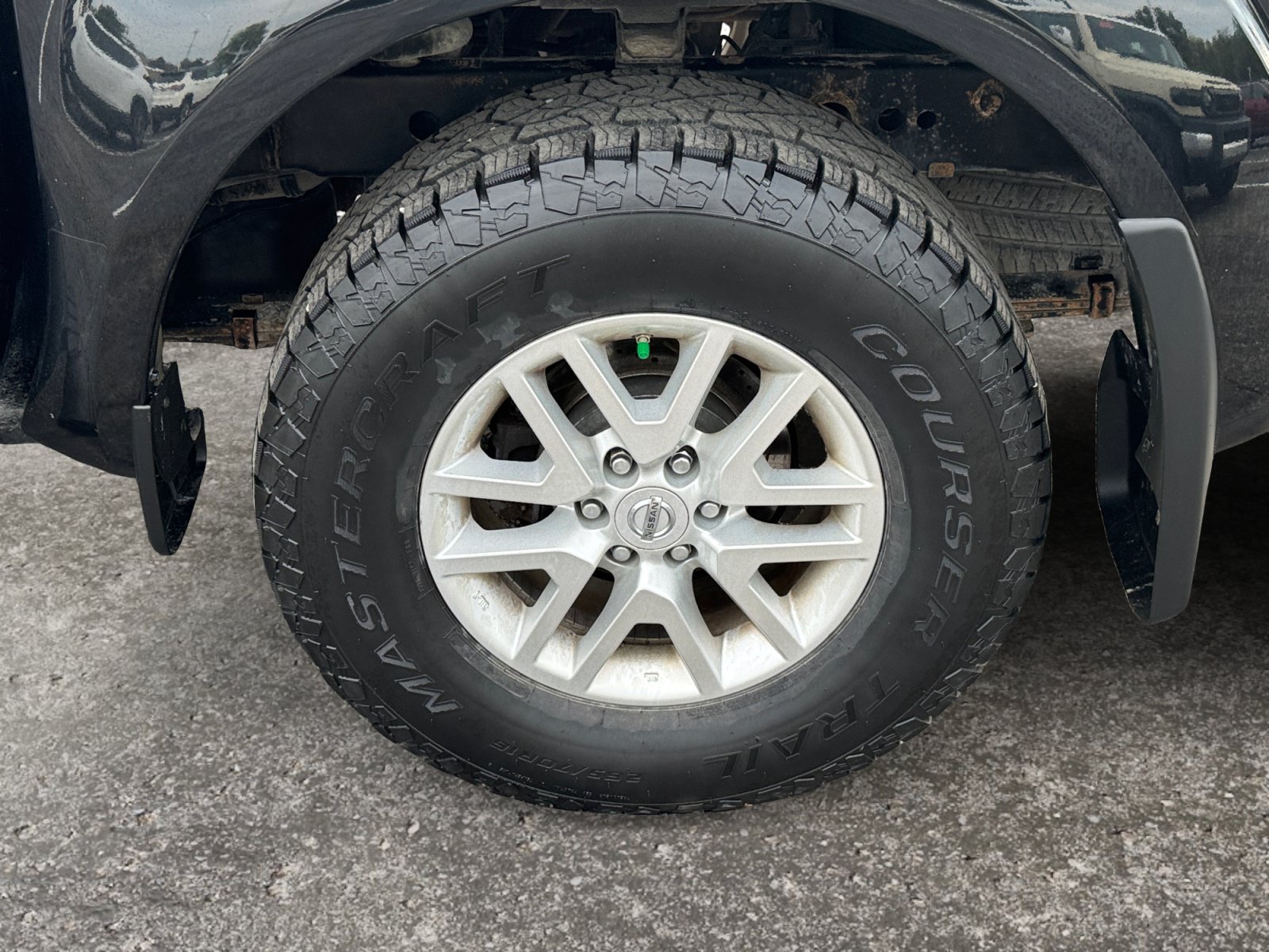 Used 2018 Nissan Frontier SV w/ Value Truck Package RWD image 13