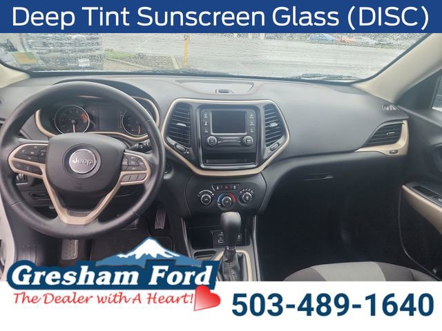 Used 2017 Jeep Cherokee Sport image 15