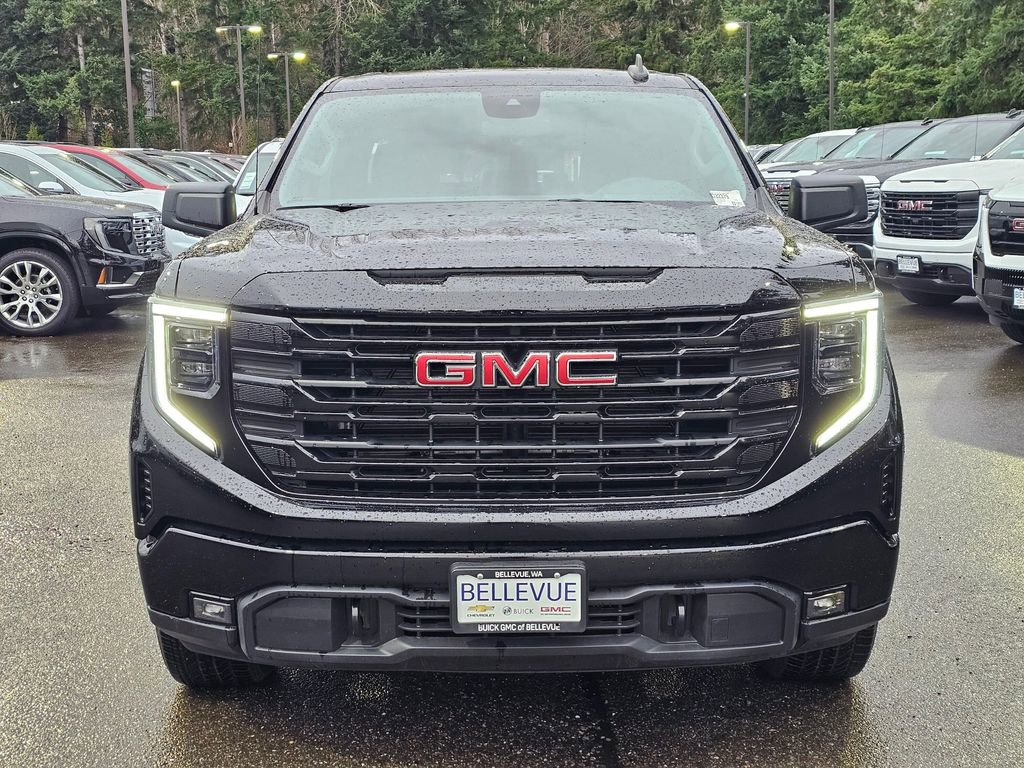 Used 2025 GMC Sierra 1500 Elevation image 8