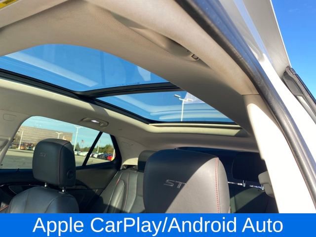 Certified 2023 Buick Envision Essence w/ Sport Touring Package image 13