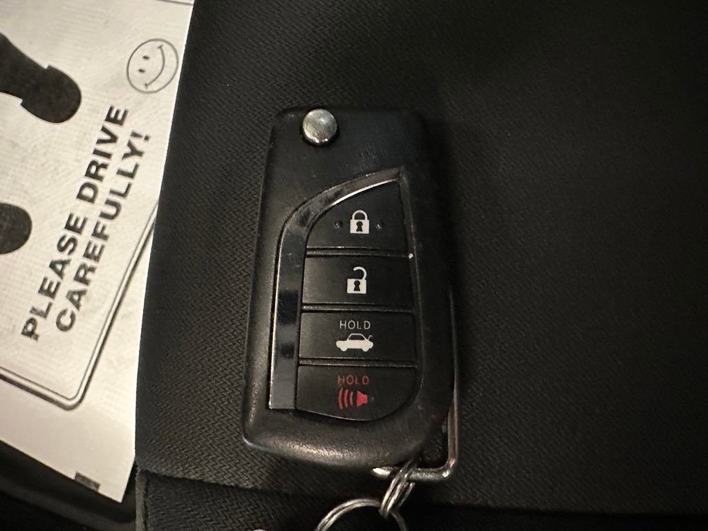 Used 2023 Toyota Camry LE FWD image 14