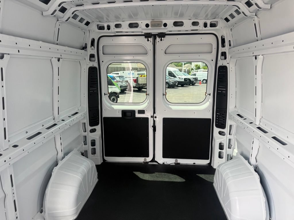 Used 2024 RAM ProMaster 2500 FWD image 52