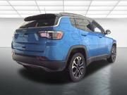 Used 2023 Jeep Compass Limited image 12