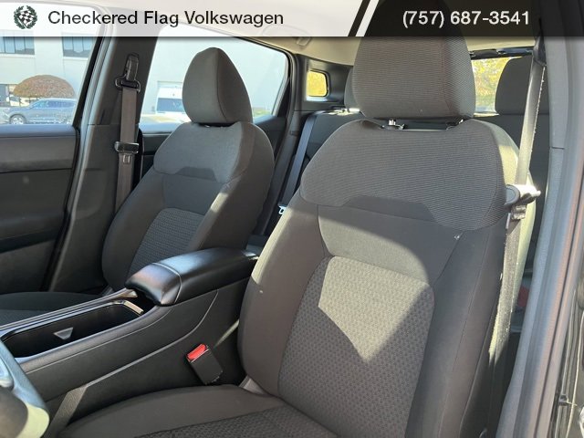 Used 2025 Nissan Kicks S image 20