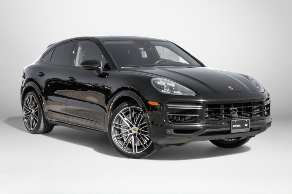 Used 2020 Porsche Cayenne Turbo image 4