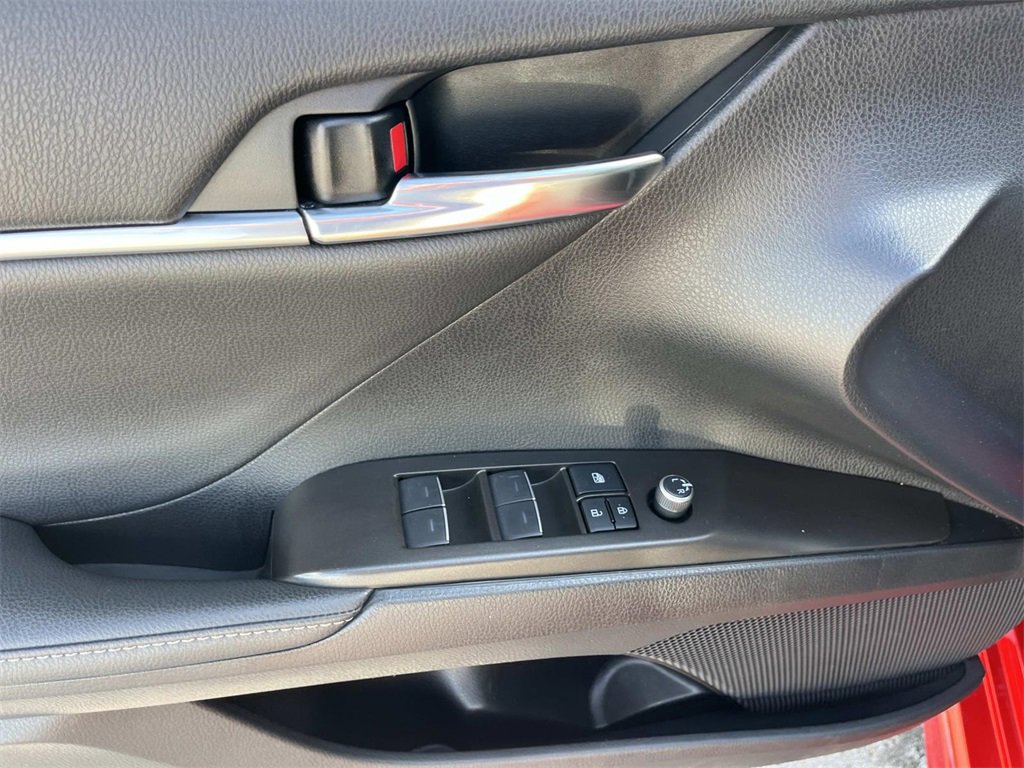 Certified 2022 Toyota Camry XSE w/ Cold Weather Package image 14