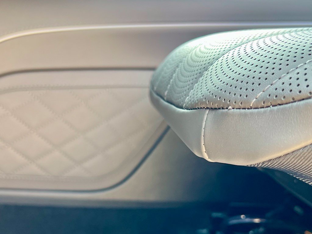 Certified 2025 Mercedes-Benz G 63 AMG 4MATIC image 47