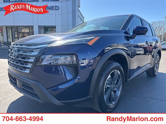 Used 2025 Nissan Rogue SV