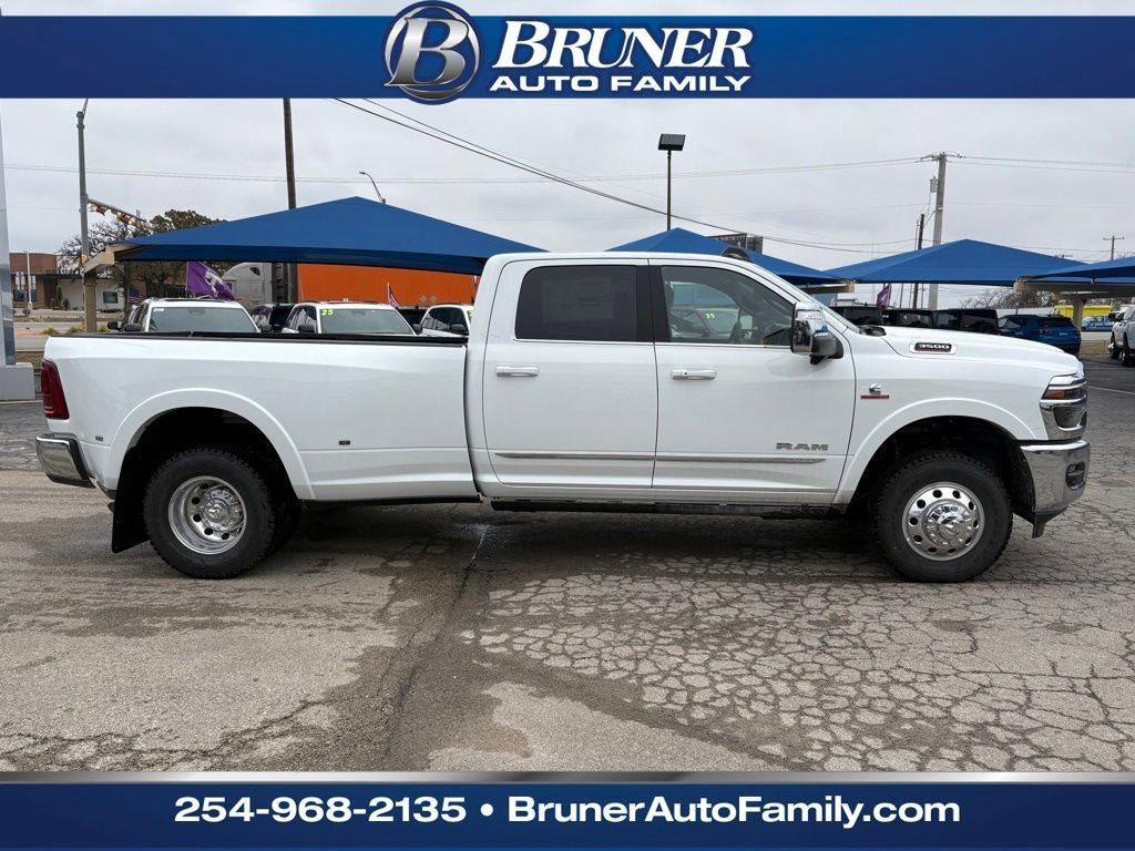 New 2026 RAM 3500 Limited image 4