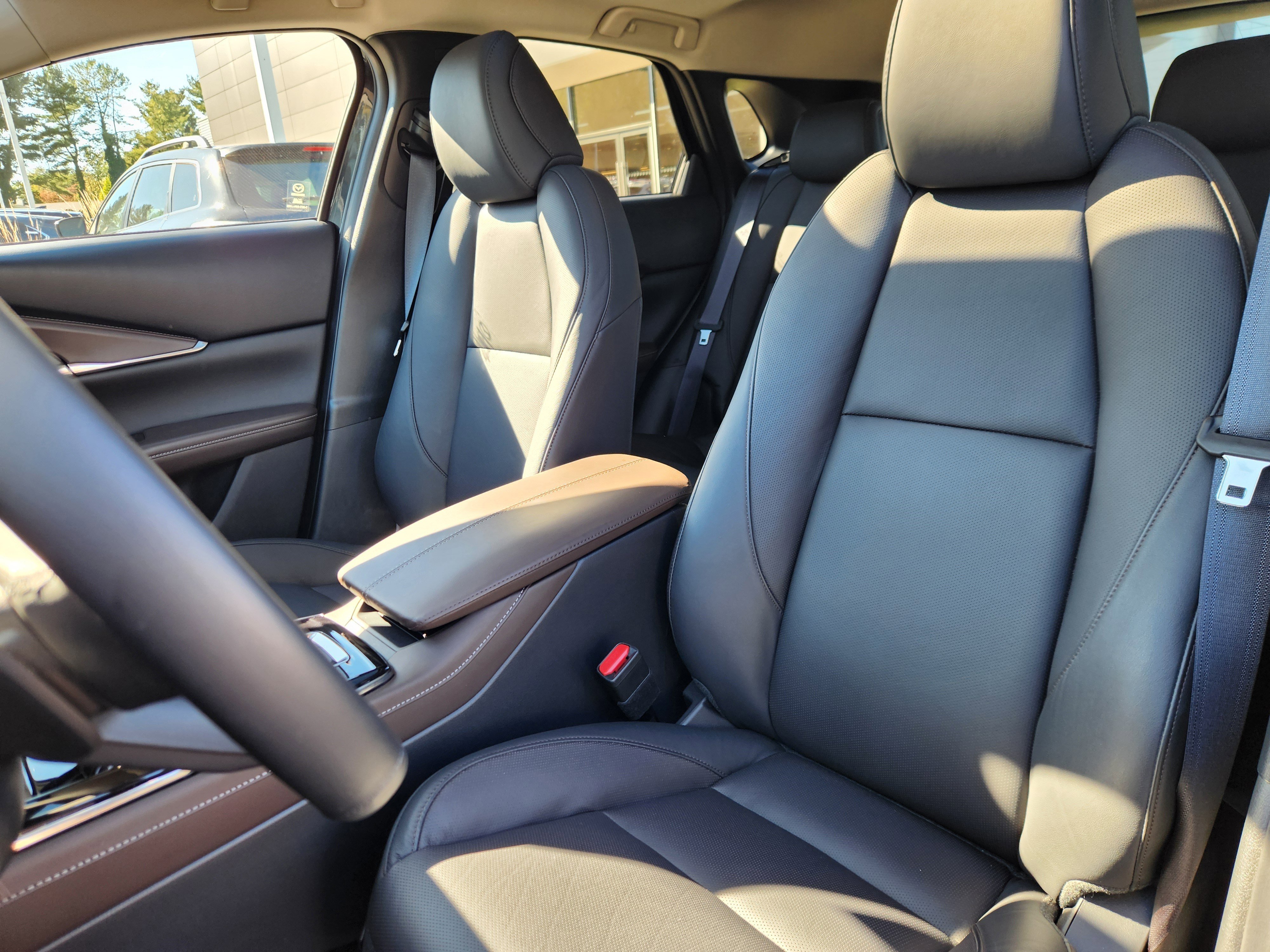 Certified 2025 MAZDA CX-30 AWD 2.5 S w/ Premium Package image 7