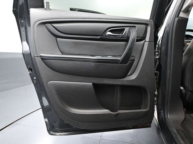 Used 2014 Chevrolet Traverse LT image 33