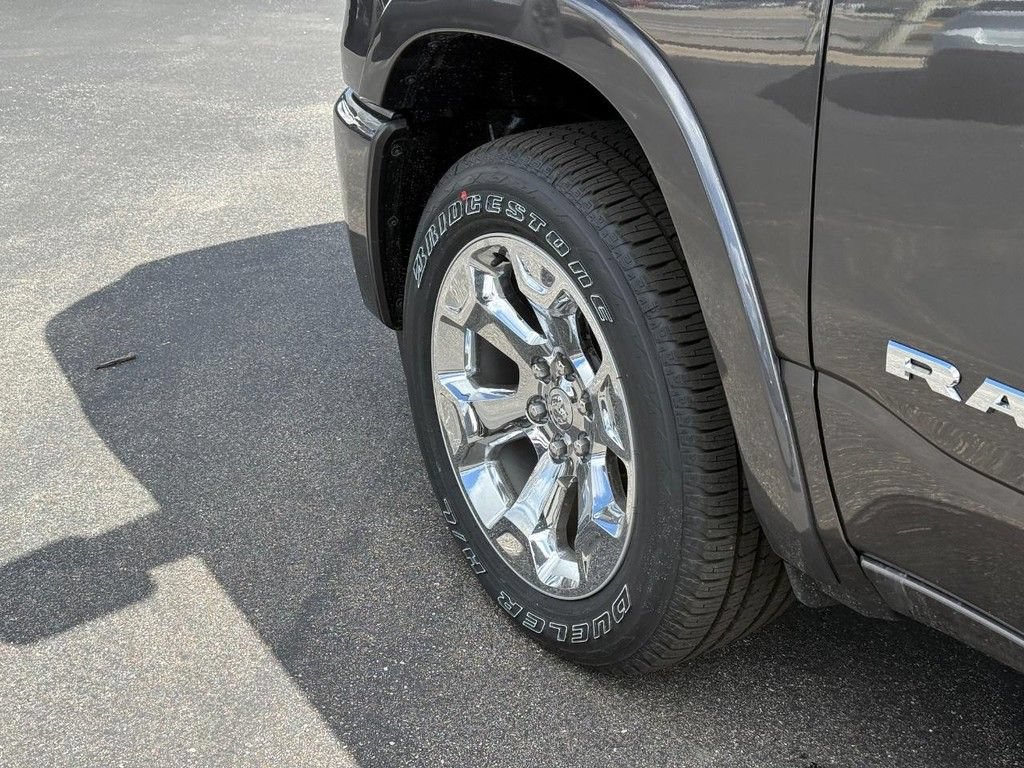New 2026 RAM 1500 Big Horn AWD/4WD image 11