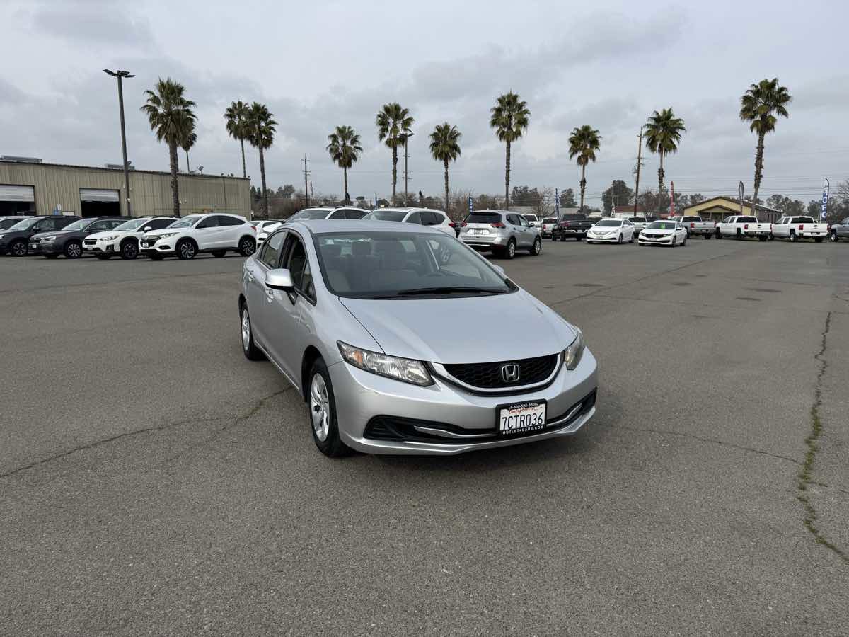 Used 2013 Honda Civic LX image 3