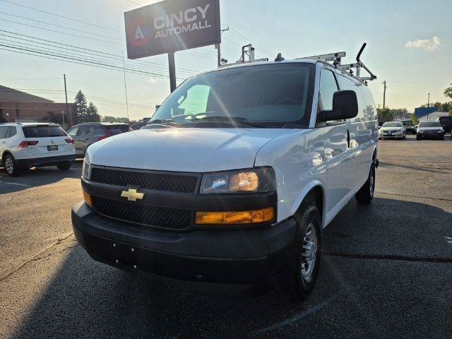 Used 2020 Chevrolet Express 2500 w/ Driver Convenience Package RWD image 4