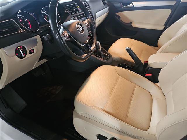 Used 2018 Volkswagen Jetta SEL FWD image 10