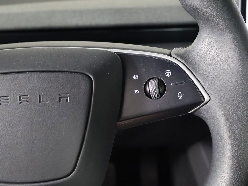 Used 2024 Tesla Model 3 Standard Range RWD image 41