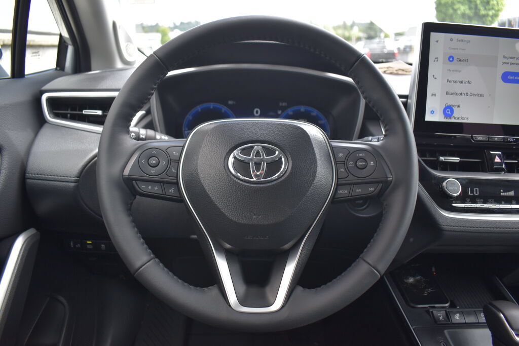 Certified 2026 Toyota Corolla Cross XLE w/ Convenience Package AWD/4WD image 9