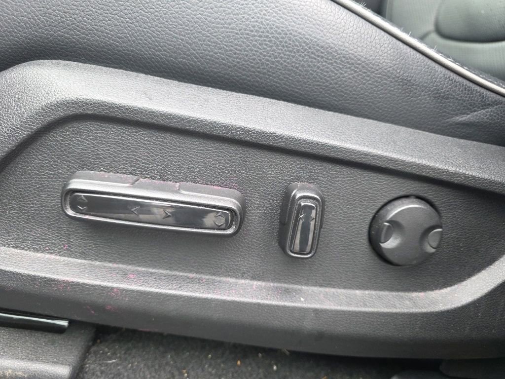 Used 2023 Honda Pilot Elite image 11